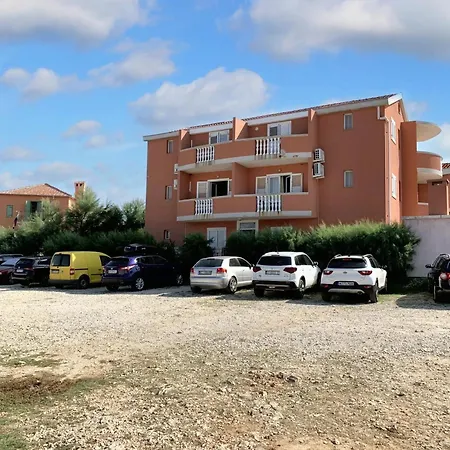 Apartamento Cozy In 34 M² With Sea And Mountain View